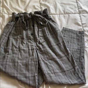 [Shein] Paperbag Cropped Pants